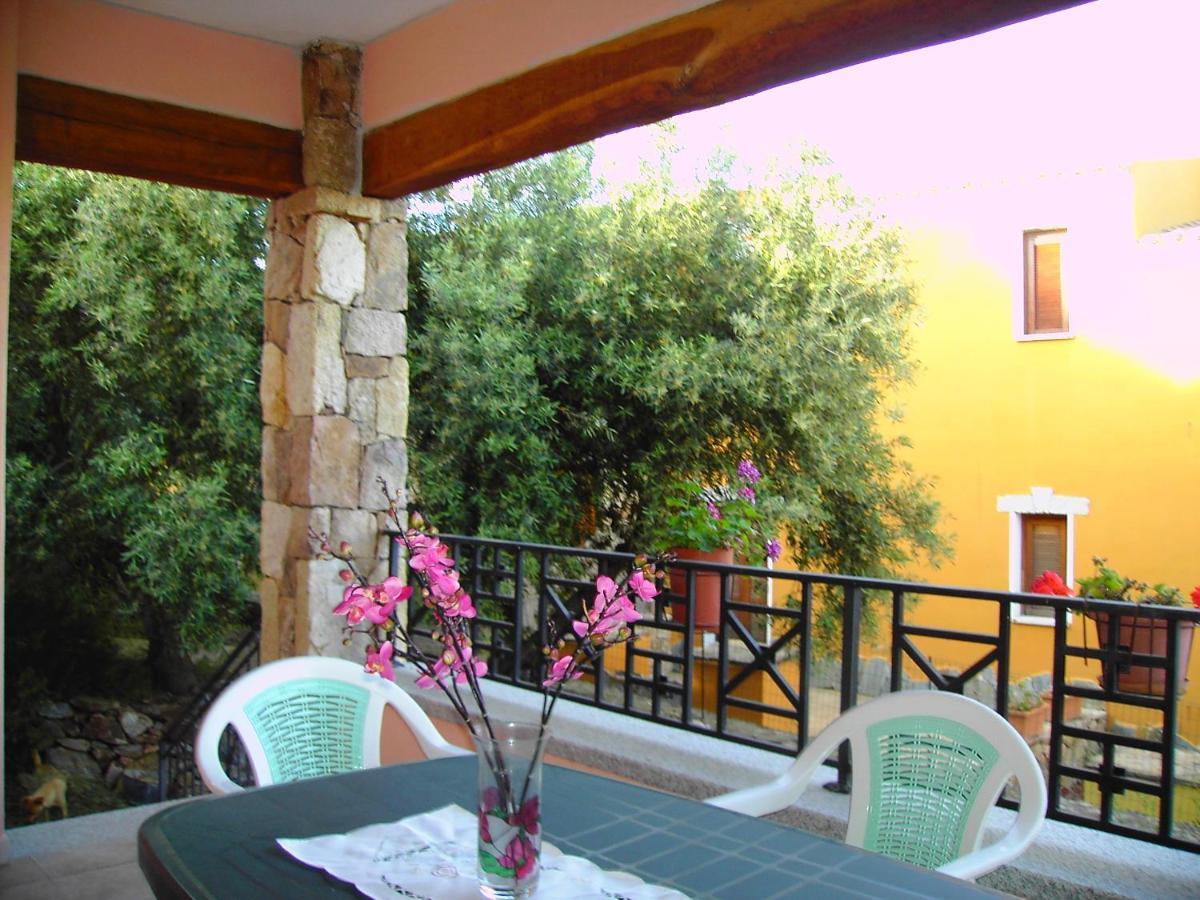 Secret Garden Apartment Budoni Exterior photo