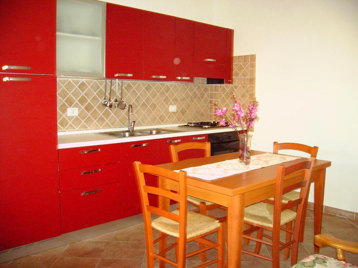 Secret Garden Apartment Budoni Exterior photo