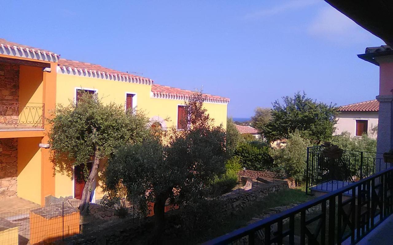 Secret Garden Apartment Budoni Exterior photo