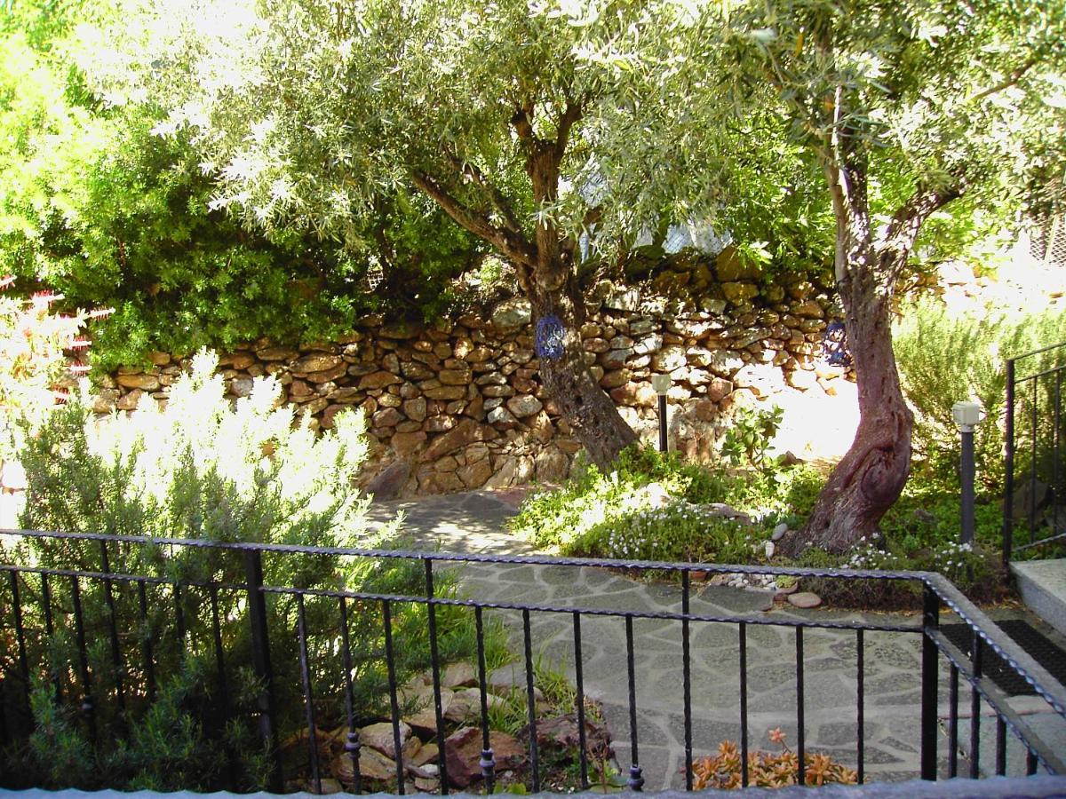 Secret Garden Apartment Budoni Exterior photo